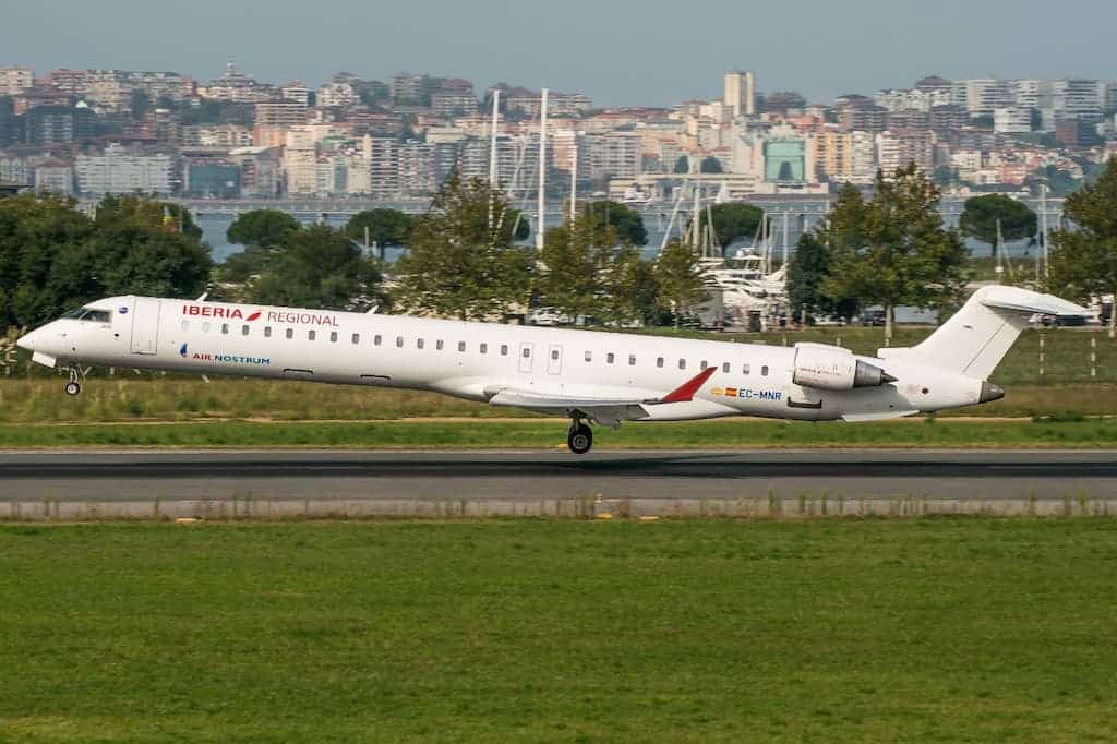 Avión Air Nostrum de 100 pasajeros