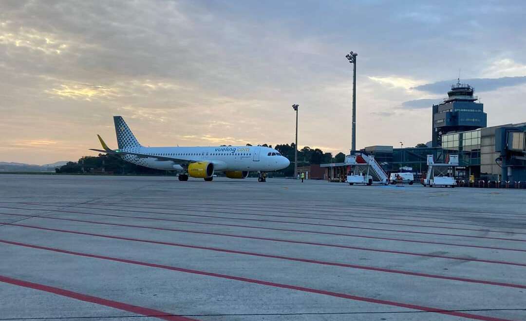 Vueling en el Aeropuerto de Seve Ballesteros-Santander (SDR)